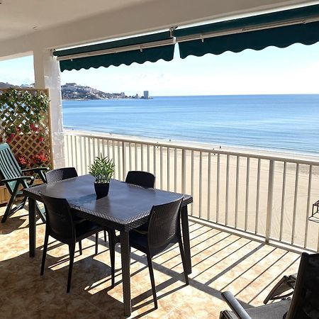 Beachfront And Renovated Apartment 쿠엘라 외부 사진