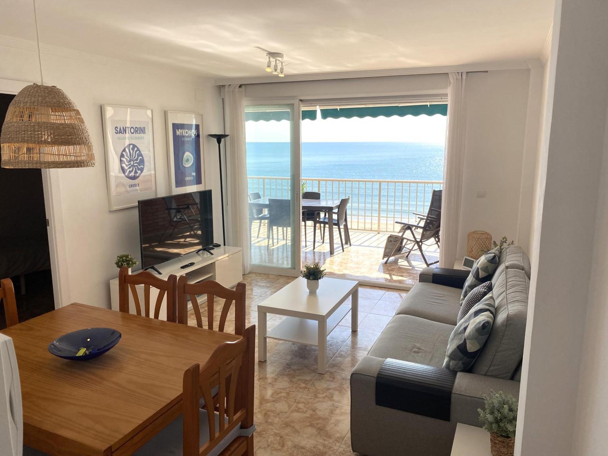 Beachfront And Renovated Apartment 쿠엘라 외부 사진